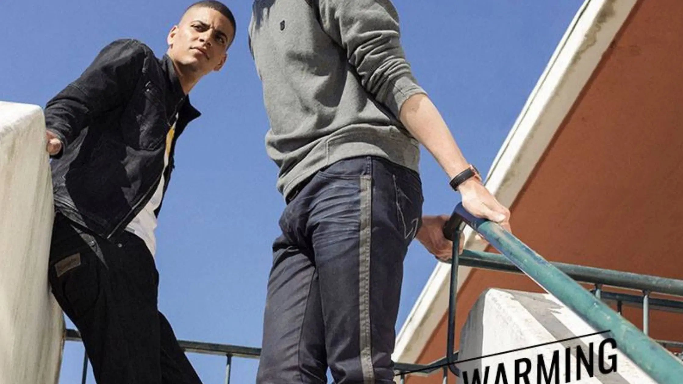 The Simplest Style: The Black Shirt with Pants Collection